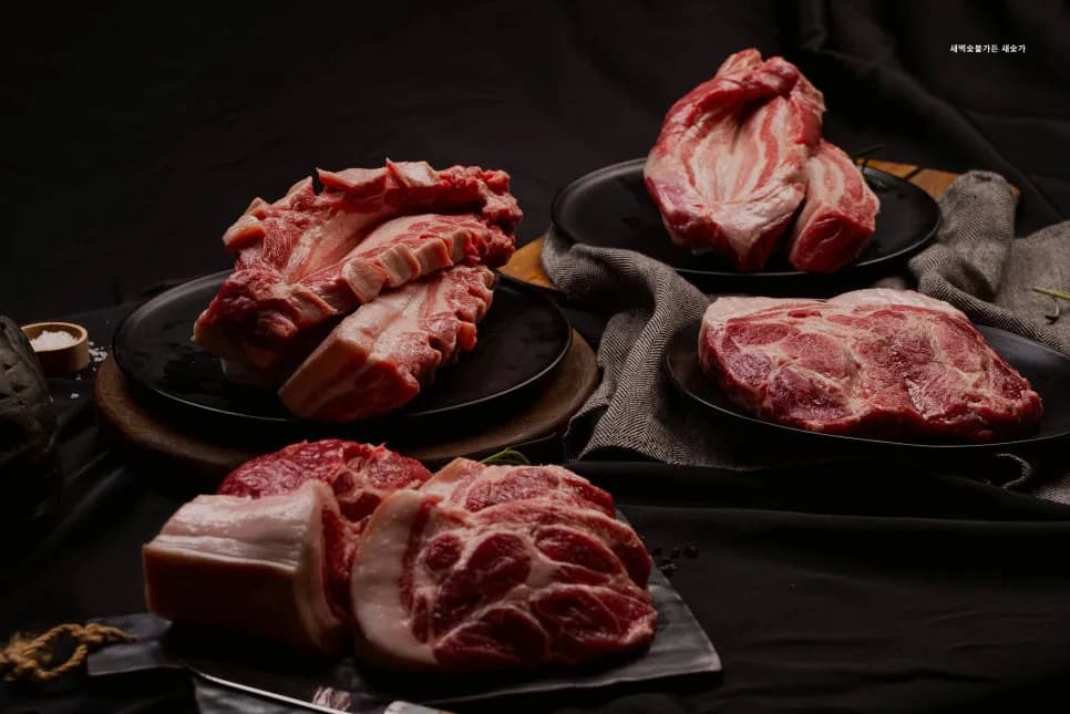 홍대 흑돼지 맛집 2026: 새벽숯불가든 새숯가 비교 분석