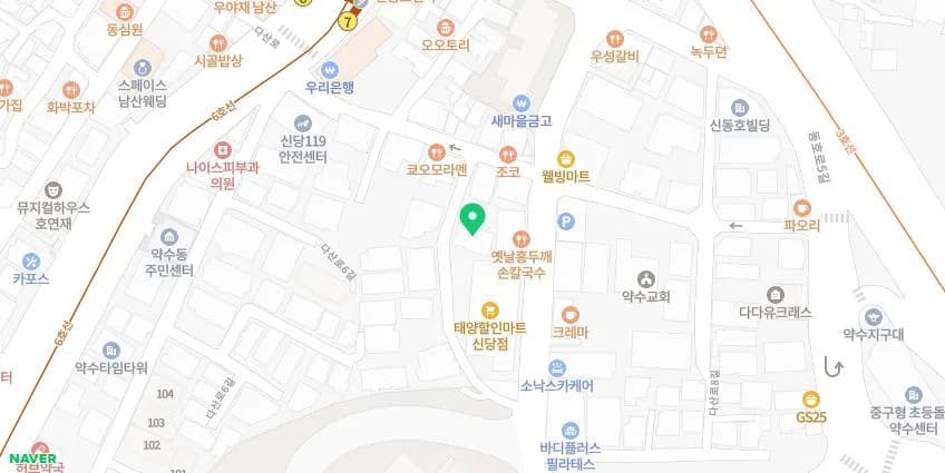 리사르커피 2026: 스탠딩 카페 경험 후기 및 시그니처 메뉴 분석