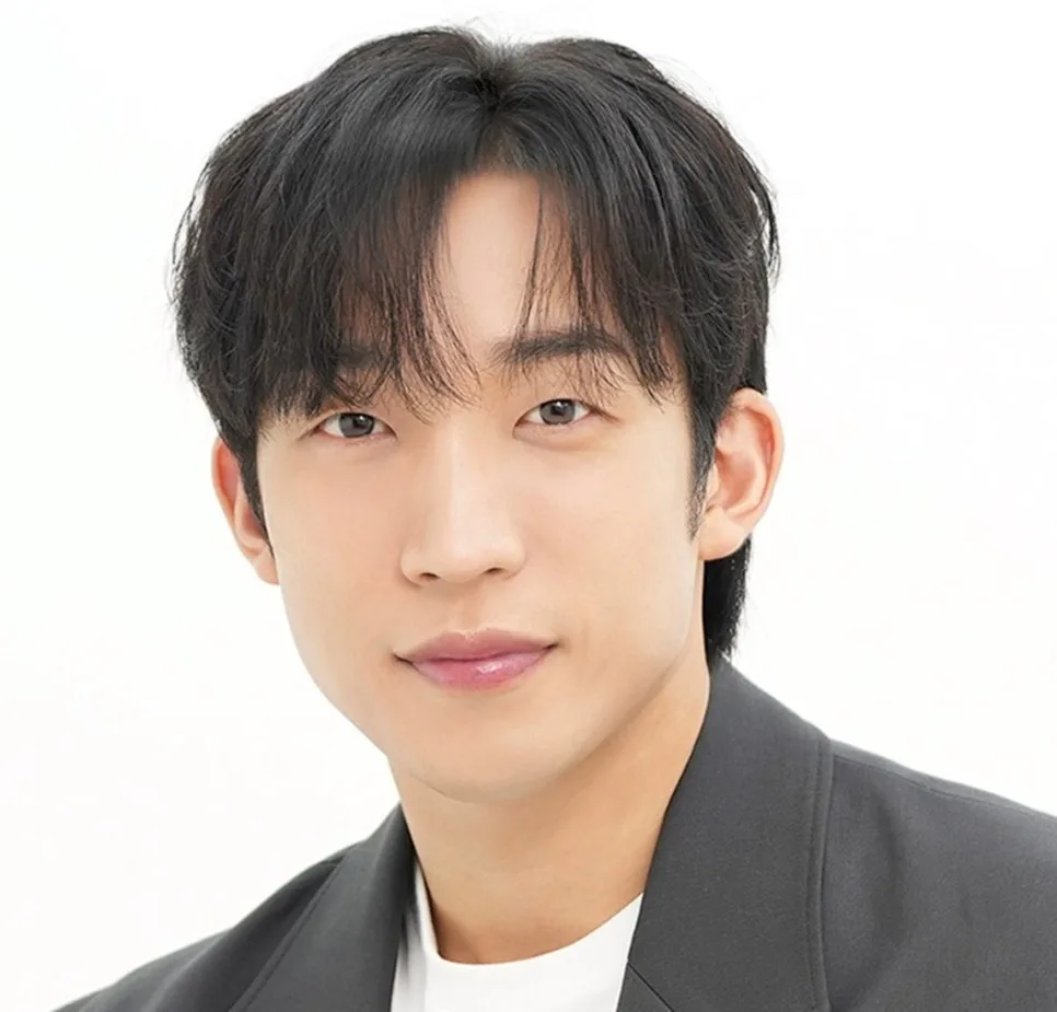 이상이 사주 MBTI 관상 분석 2026년 운세 총정리