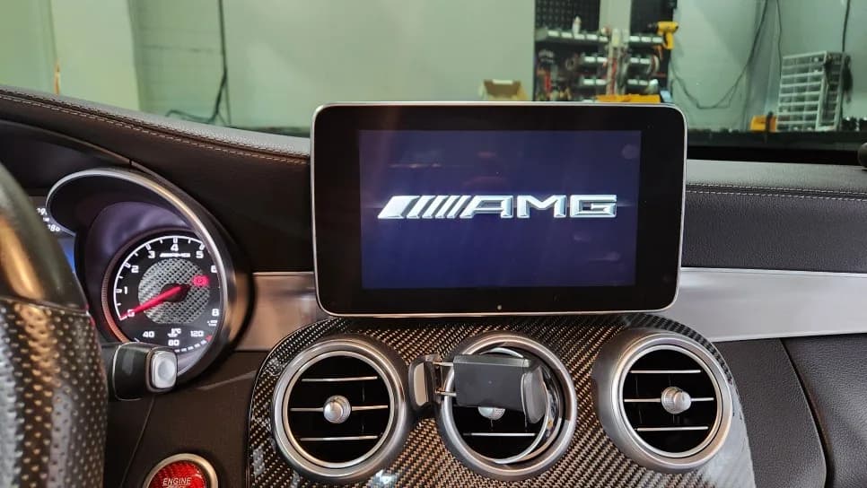 벤츠 W205 C63 카플레이/안드로이드 오토 업그레이드 2026년 완벽 가이드