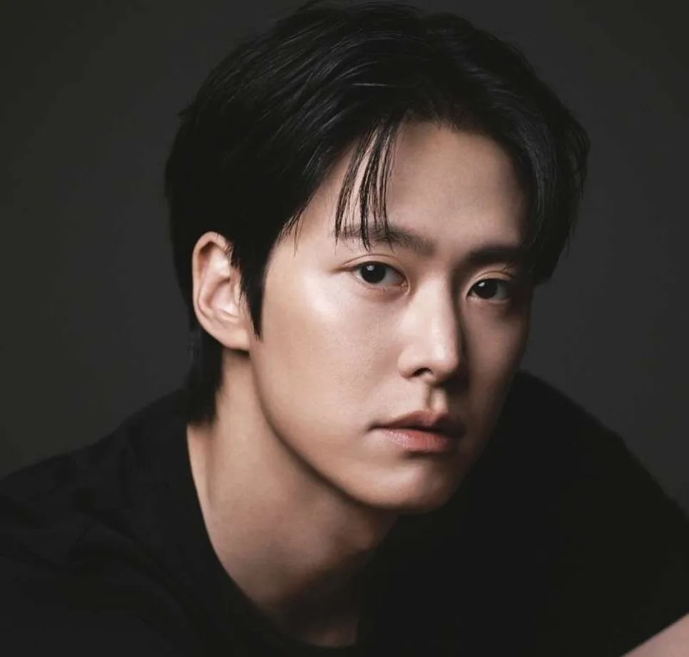 공명 2026년 운세: MBTI, 사주, 관상으로 본 반전 매력과 인생 최대 파도