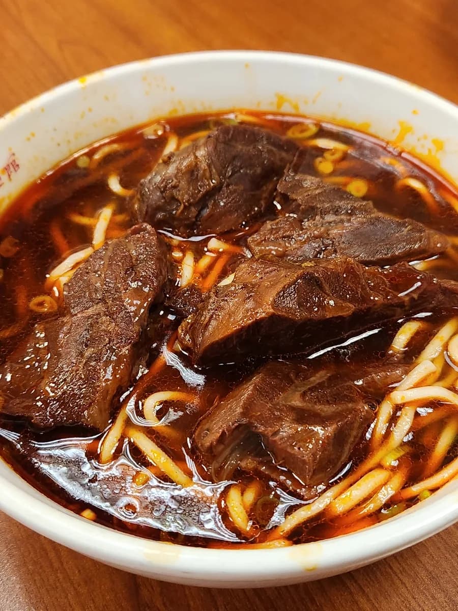 대만 타이베이 4일차: 용캉제 맛집 탐방 및 날씨 꿀팁 2026