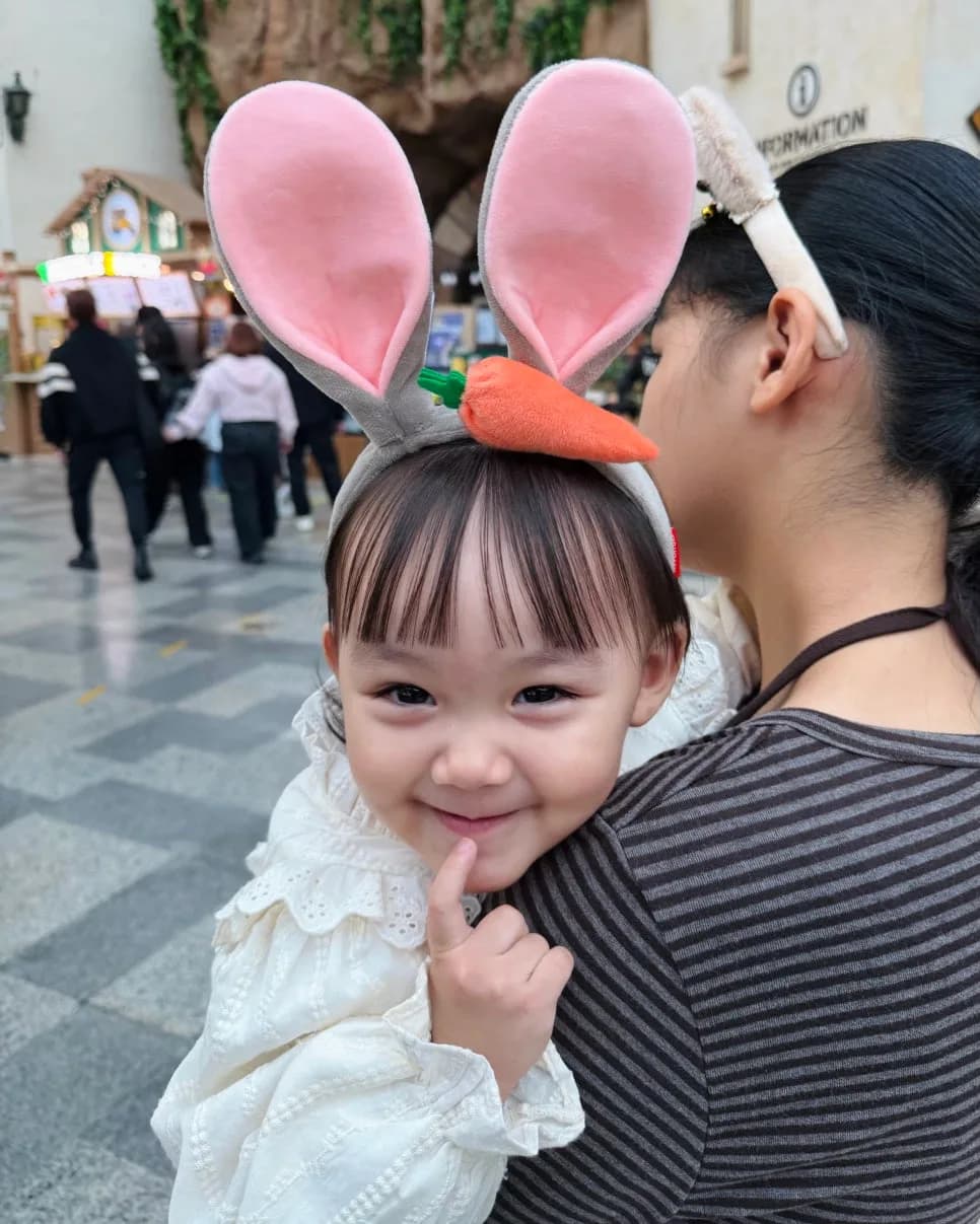 Uzbek-Korean Family's Lotte World Trip 2026: A Fun Day Out