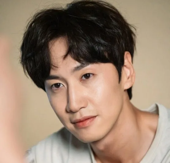 Lee Kwang Soo's MBTI, Fortune & Face Reading 2026